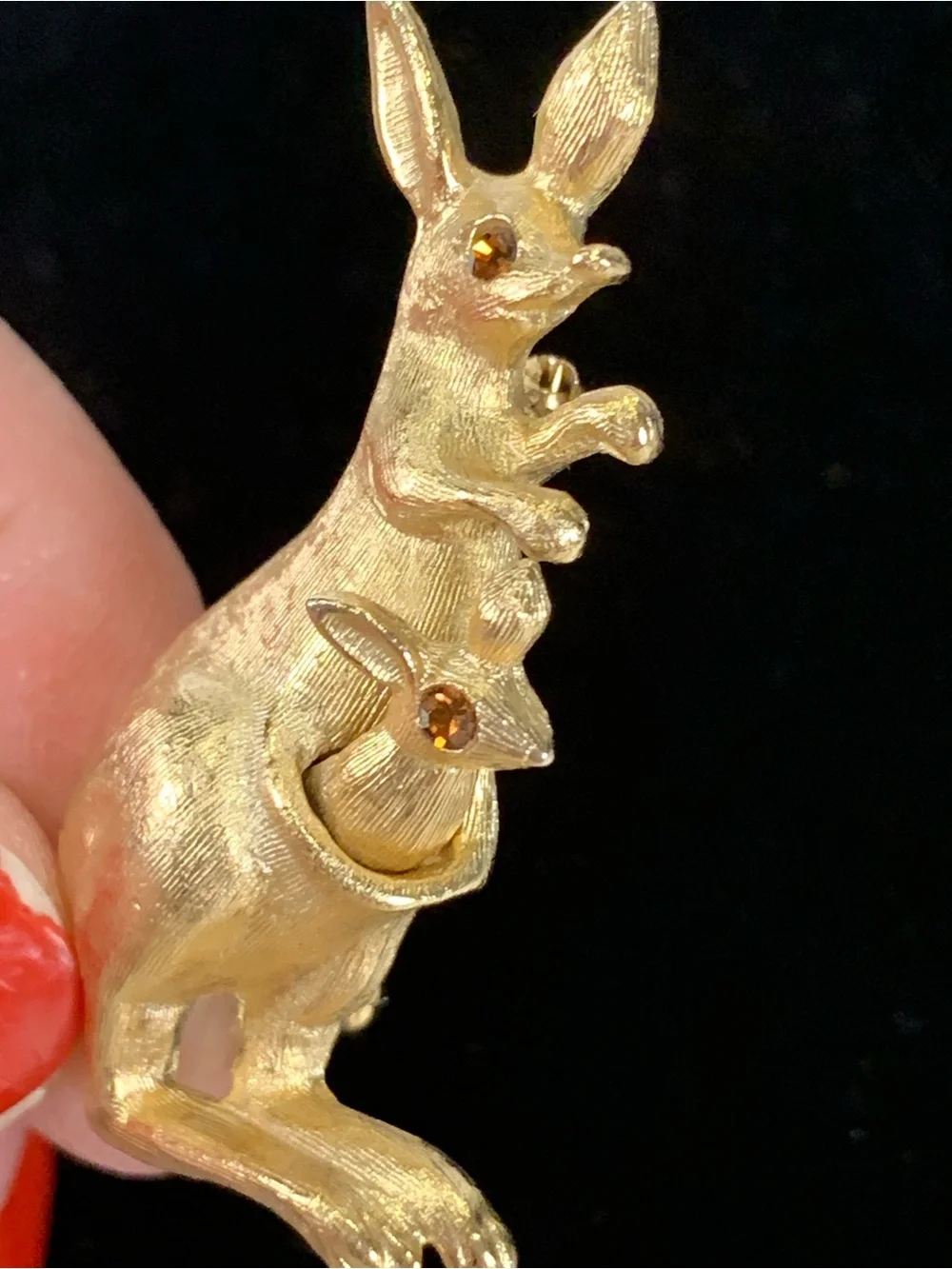 Vintage Avon Mechanical Kangaroo Brooch Pop Up Joey Articulated